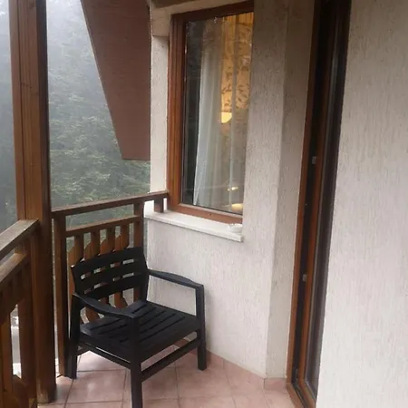 Apartament Snowdrop *